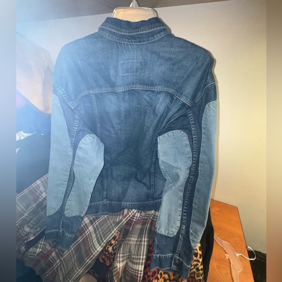 Custom denim jacket - Picture 7 of 11